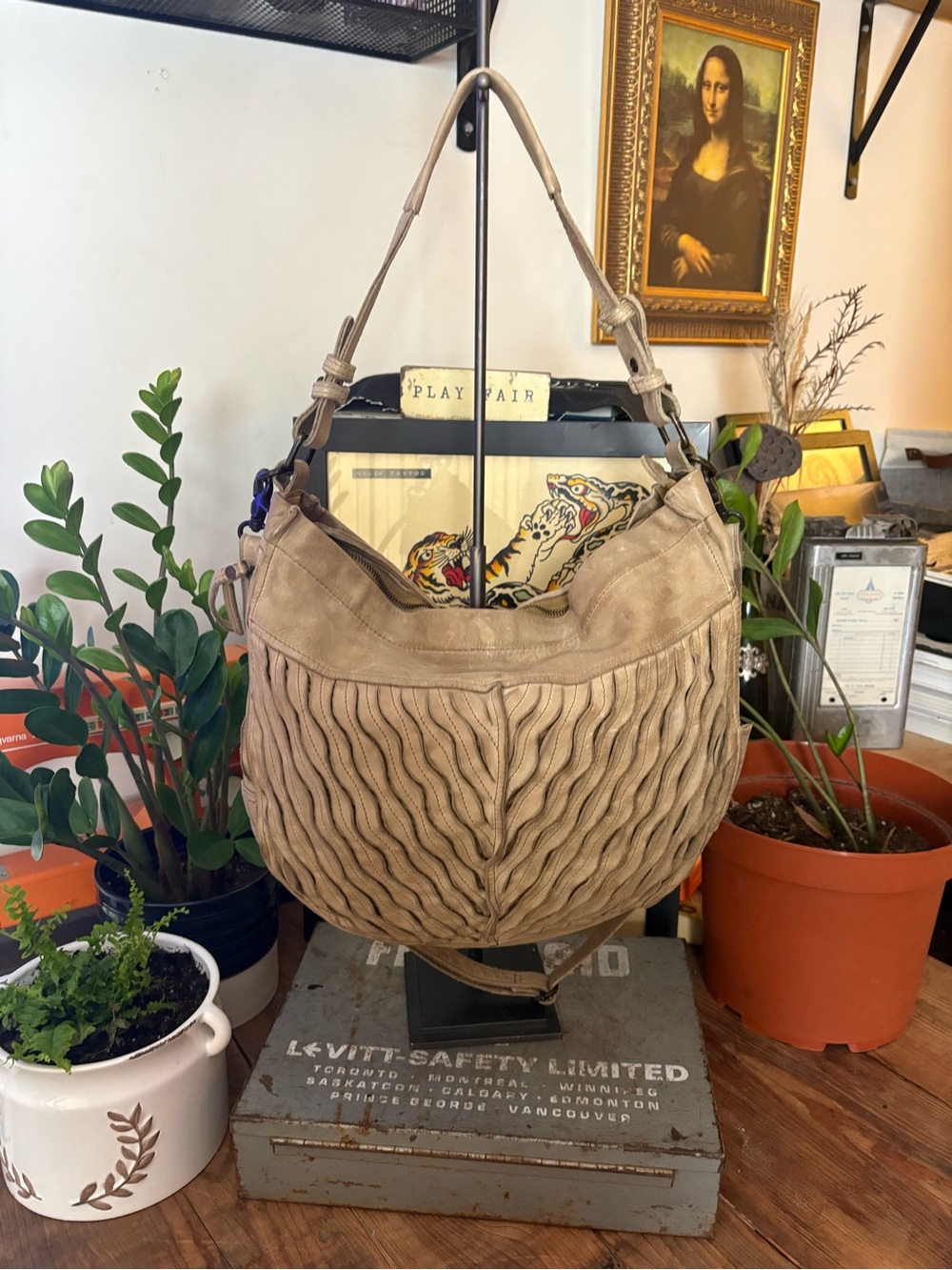 Lark-Neutral Tan Woven Leather Shoulder Bag | Aunts & Uncles